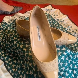 Blahnik flats, beige style - size 7.5 - run small